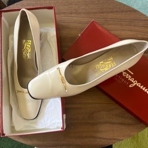 Salvatore Ferragamo leather pumps, with box. Gold buckle detail. Size 10 AA